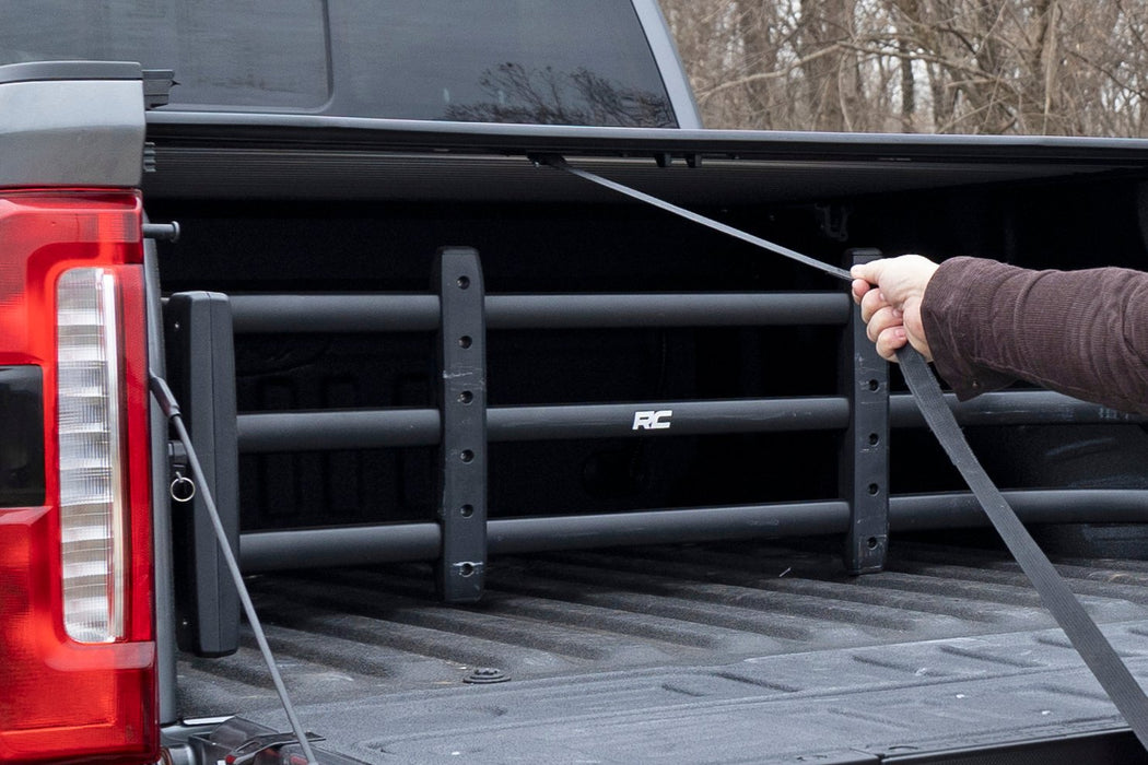 Retractable Bed Cover | 6'10" Bed | Ford F-250/F-350 Super Duty (17-24)