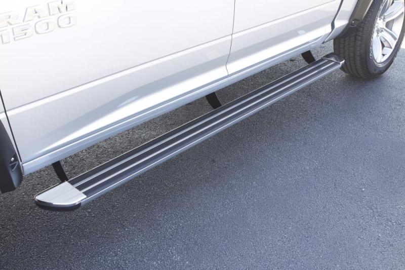 Lund 15-18 Ford F-150 SuperCrew Crossroads 87in. Running Board Kit - Chrome